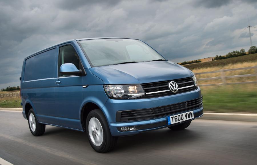  Volkswagen Transporter Kasten (T6) 2015 года  (UK) (фото 2 из 38)